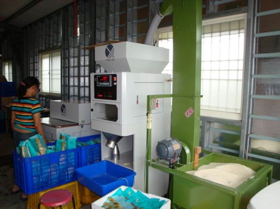 Điểm danh một số loại máy đóng bao bì loại nhỏ trên thị trường hiện nay Điểm danh một số loại máy đóng bao bì loại nhỏ trên thị trường hiện nay